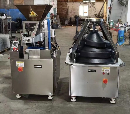 Efficiëntie Automatische kegel deeg roterende machine 8000pcs/uur met 0.4KW Power