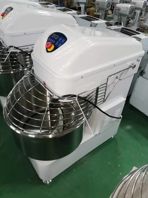Capaciteit 80L Spiral Mixer 17,8 Rpm Tank Speed Kookapparatuur Fast Food Keukenapparatuur