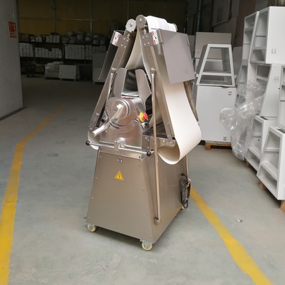 Power Elektrische deegpers 0,75kw Spanning Voor commerciële keukens