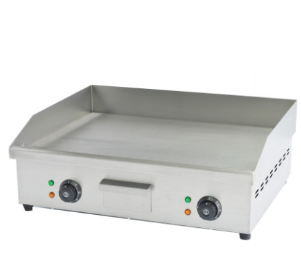 Elektrische zilveren grill voor het koken van verschillende voedingsmiddelen 220-240V 50Hz Temperatuur 0,0 °C ~ 100 °C