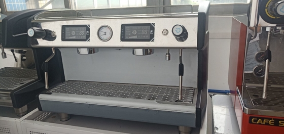 3800W Commerciële hotelapparatuur met N.W 60KKg en 2 groepshoofden
