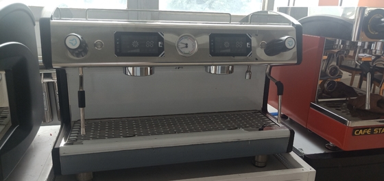 3800W Commerciële hotelapparatuur met N.W 60KKg en 2 groepshoofden
